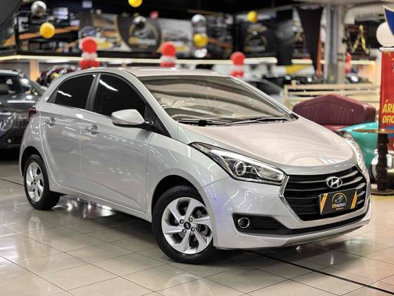 HYUNDAI HB20 1.6 PREMIUM 16V FLEX 4P AUTOMÁTICO